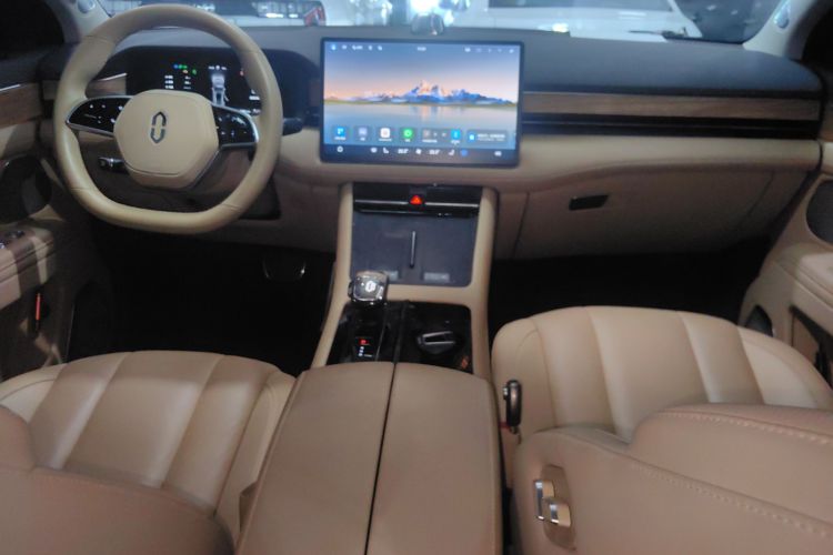 鸿蒙智行 问界M7 2024款 1.5T 智驾四驱Max版 5座中控内饰7002