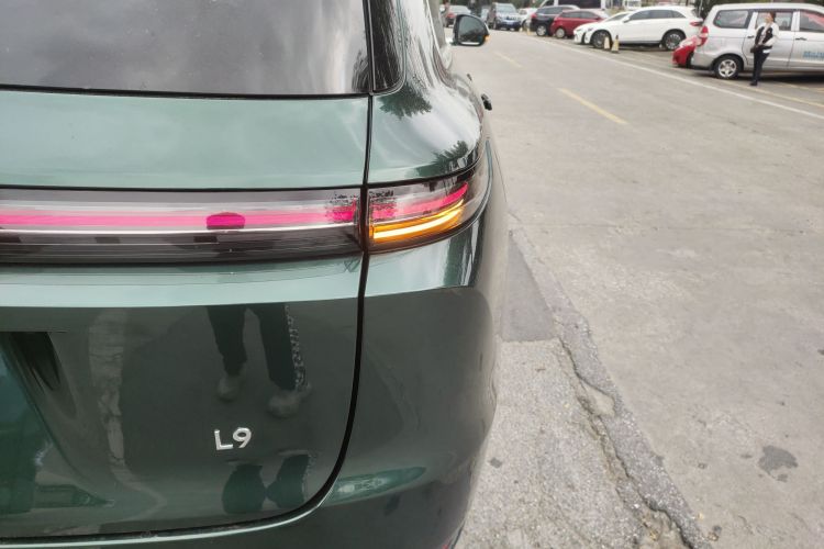 理想汽车 理想L9 2024款 Ultra车身外观6006