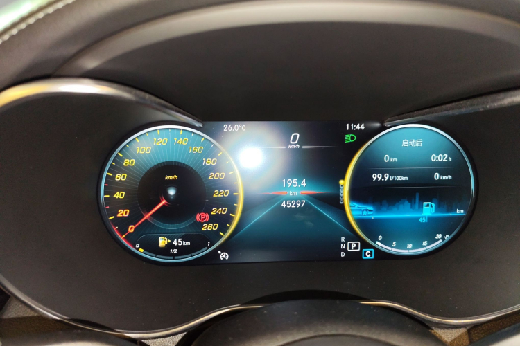 奔驰C级 2020款 C 200 L 时尚型运动版中控内饰14