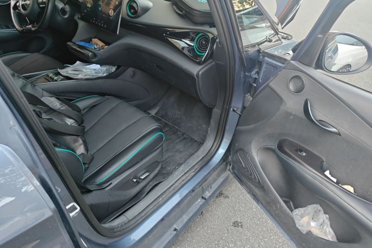 比亚迪 海豚 2023款 401km 骑士版局部细节9005