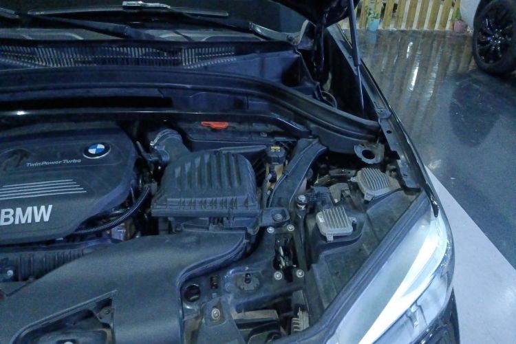 宝马X1 2019款 sDrive20Li 领先型机舱底盘26