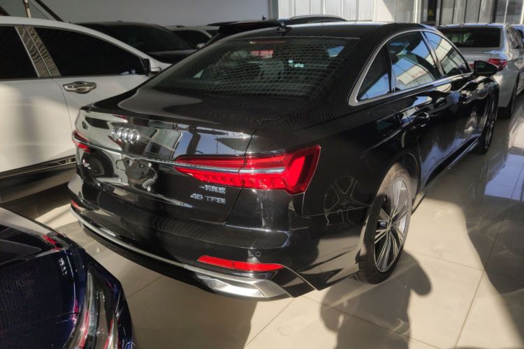 奥迪A6L 2025款 改款 45 TFSI 臻选动感型车身外观6005