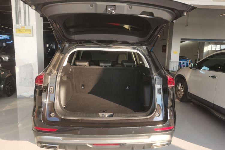 哈弗H6 2021款 国潮版 1.5T 自动冠军版机舱底盘23