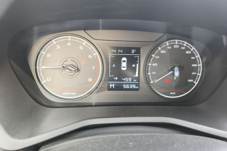 吉利汽车 帝豪 2025款 第4代 1.5L 手动星耀版中控内饰14