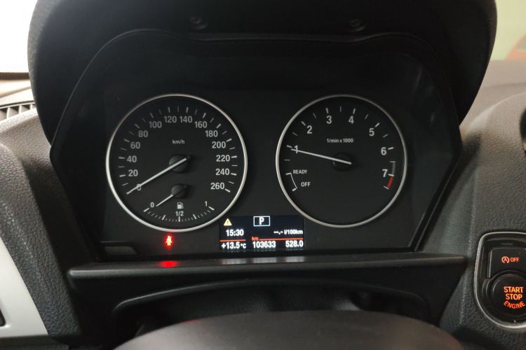 宝马1系(进口) 2013款 改款 118i 领先型局部细节14