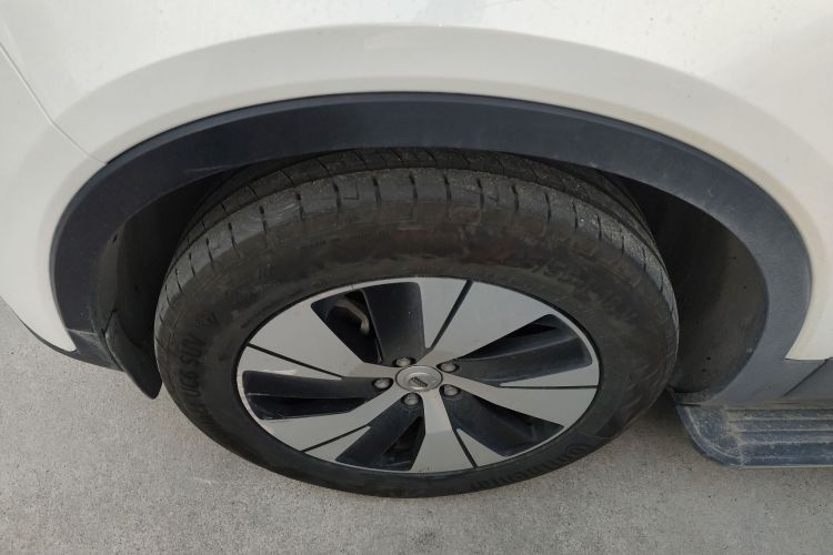 沃尔沃XC40 2023款 B3 智远豪华版车身外观6007