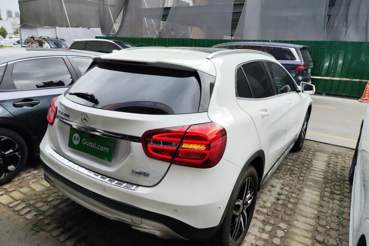 奔驰GLA 2016款 GLA 200 时尚型车身外观6005