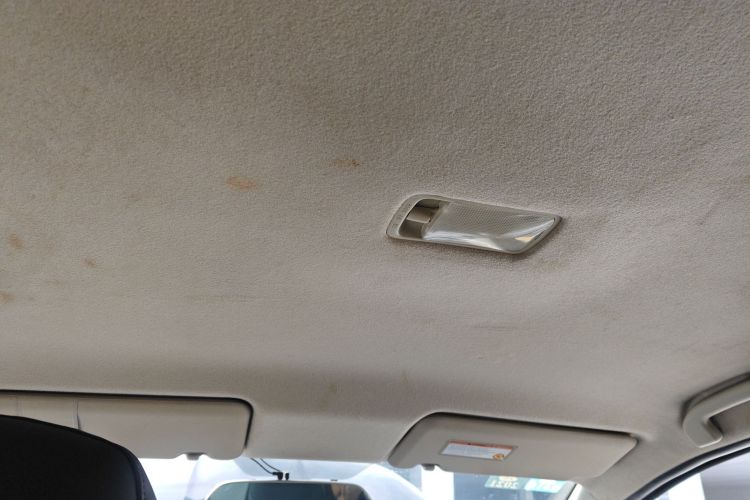 日产 骊威 2013款 1.6XE CVT舒适版局部细节22