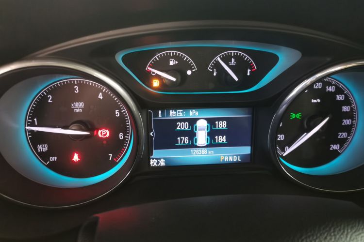 别克 昂科威 2016款 28T 四驱豪华型中控内饰14