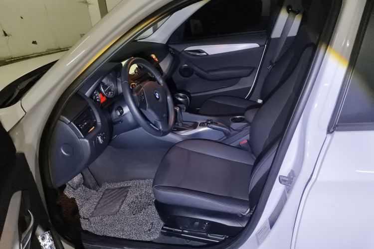 宝马X1 2013款 sDrive18i 领先型局部细节19