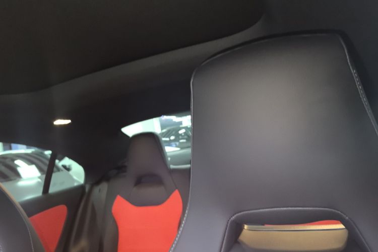 奔驰CLA AMG 2026款 AMG CLA 35 4MATIC中控内饰22