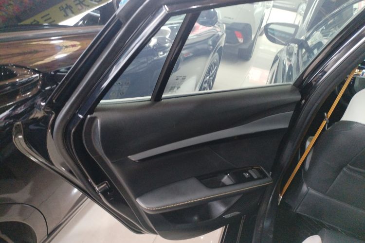 名爵 MG5天蝎座 2022款 1.5T Trophy运动豪享版中控内饰7008