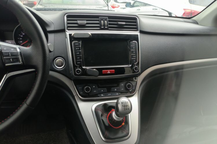 哈弗M6 2019款 1.5T 手动两驱精英型 国VI局部细节16