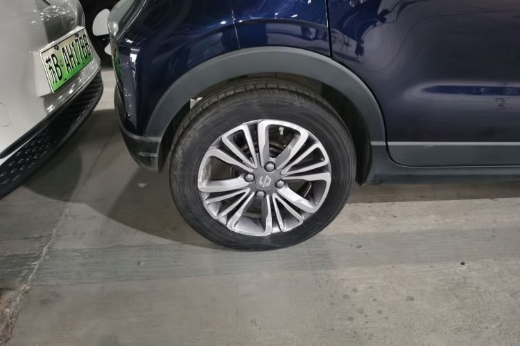 零跑汽车 零跑T03 2021款 400轻享版 三元锂车身外观6008