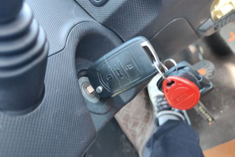 五菱汽车 宏光MINIEV 2022款 轻松款 三元锂中控内饰11