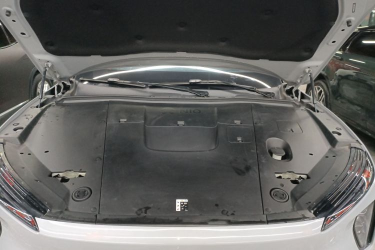 蔚来ES6 2023款 75kWh机舱底盘24