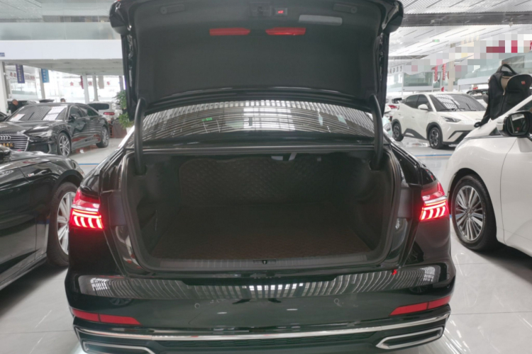 奥迪A6L 2020款 40 TFSI 豪华动感型局部细节23