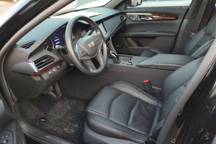 凯迪拉克CT6 2022款 28T 风尚型中控内饰19