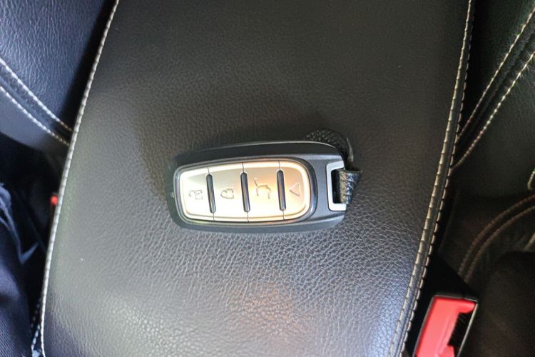 大众 途观 2016款 300TSI 自动两驱豪华版中控内饰7001