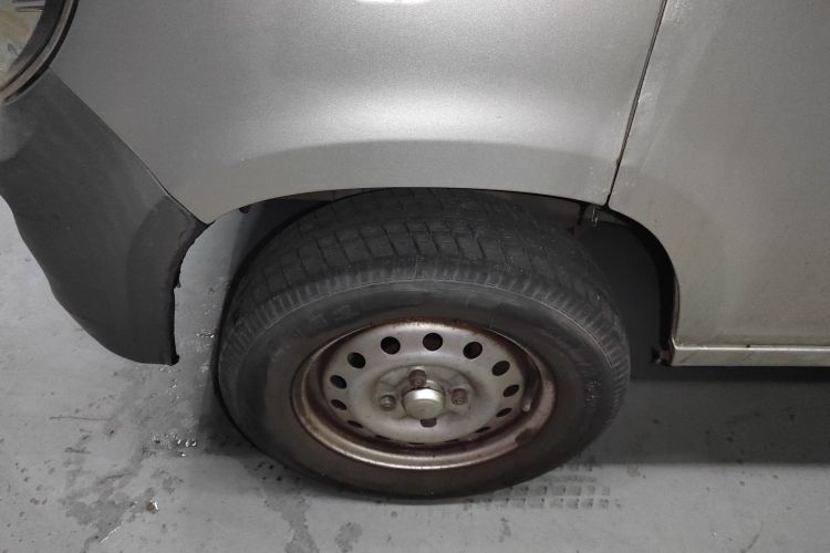 五菱汽车 五菱之光 2020款 1.2L 实用型 国VI LSI车身外观6007