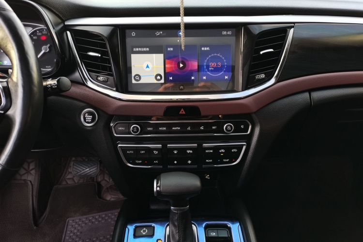 广汽传祺 传祺GS8 2017款 320T 两驱豪华智联版（七座）中控内饰16