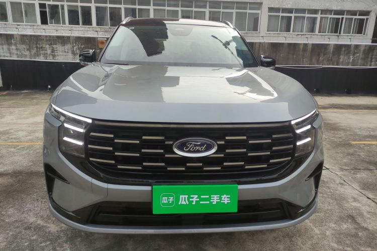 福特 2025款 锐界L 2.0T EcoBoost E混动四驱七座至尊型车身外观2