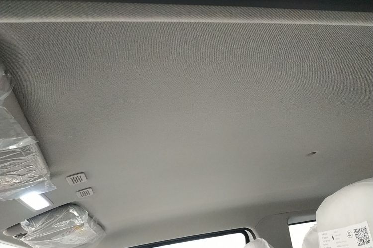 吉利银河 熊猫 2025款 210km 元气熊中控内饰22