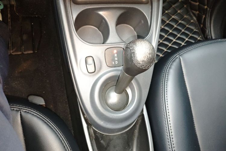 smart forfour 2016款 1.0L 52千瓦灵动版局部细节18