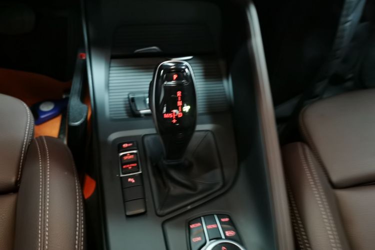 宝马X1 2022款 sDrive25Li 领先型中控内饰18