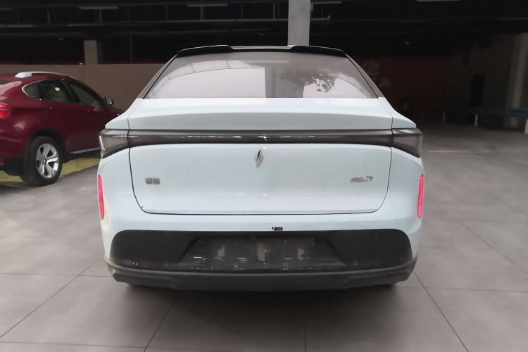 睿蓝汽车 睿蓝7 2023款 605km 猎光车身外观6004