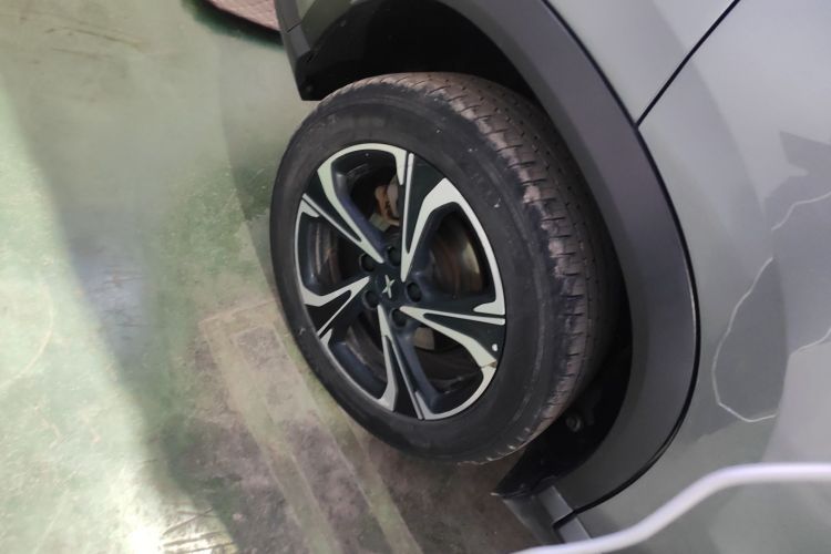 小鹏G3 2020款 520i 智享版车身外观6008