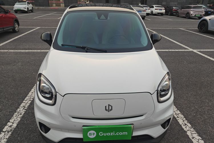 零跑汽车 零跑T03 2022款 星钻版车身外观2