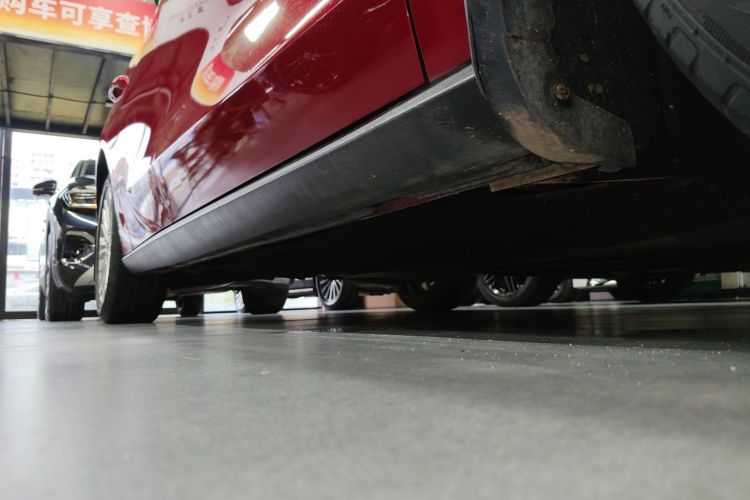 福特 福克斯 2020款 两厢 EcoBoost 180 自动锋耀型局部细节9001