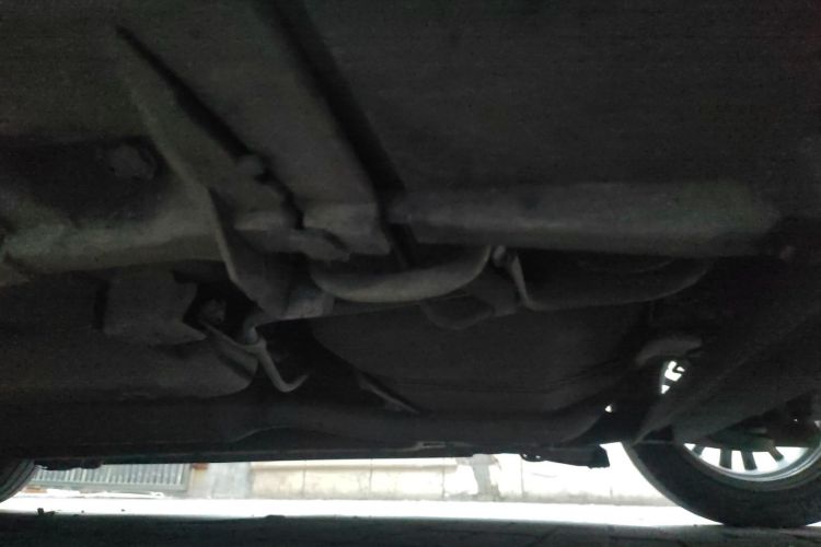 铃木 雨燕 2016款 1.5L 手动时尚型酷玩版局部细节9002