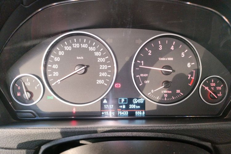 宝马3系 2016款 320Li 时尚型中控内饰14