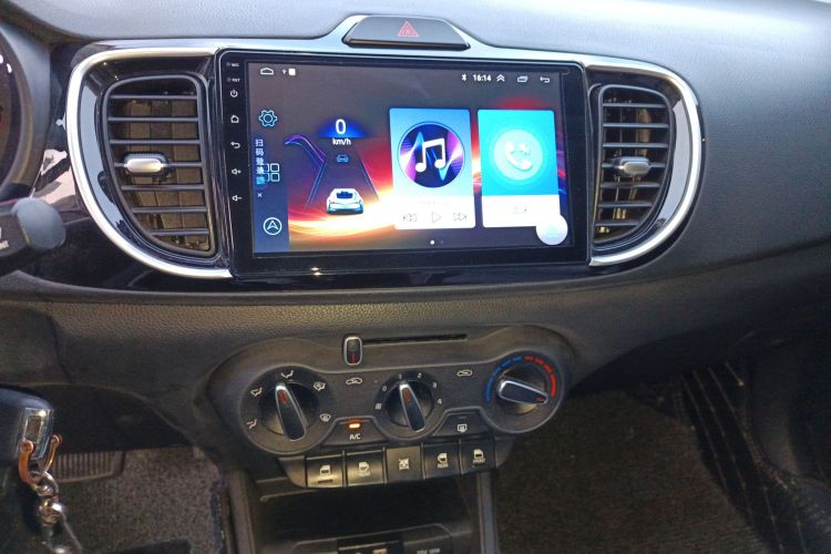 起亚 焕驰 2020款 改款 1.4L 自动舒适天窗版中控内饰16