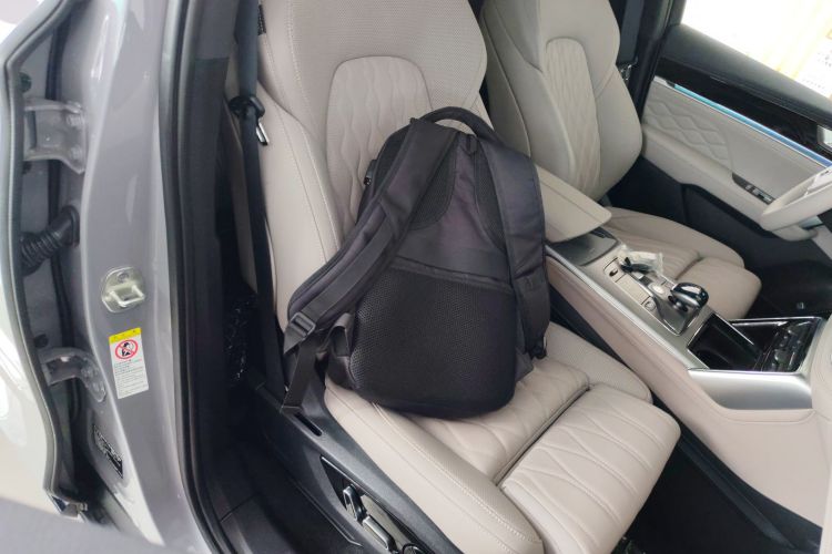 比亚迪 唐新能源 2025款 DM-i 115KM 旗舰型局部细节41