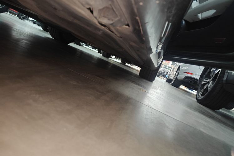 奔驰C级 2013款 C 260 时尚型 Grand Edition局部细节9001