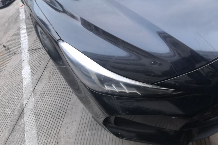 名爵 MG5 2021款 180DVVT CVT青春豪华版车身外观8