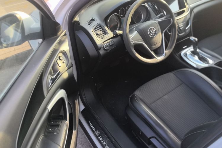 别克 君威 2015款 1.6T 时尚技术型中控内饰20