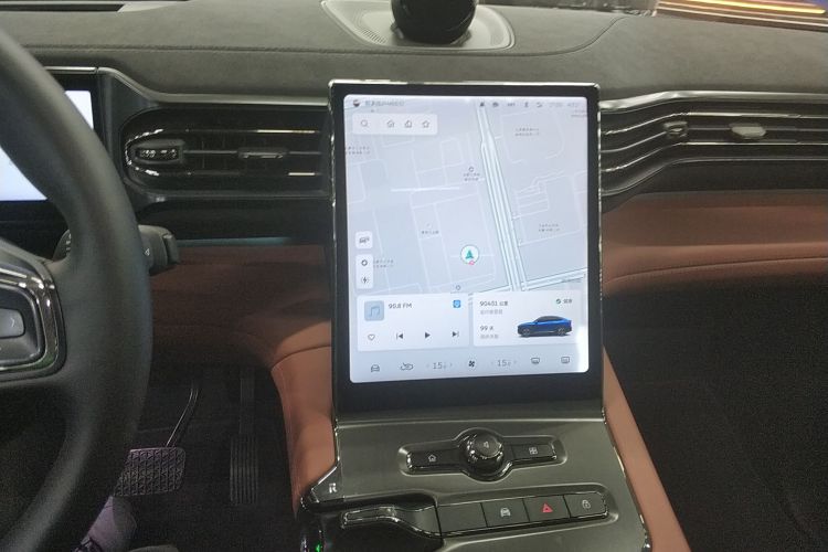 蔚来EC6 2020款 440KM 签名版中控内饰16