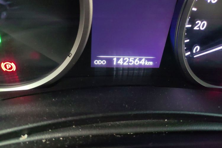 雷克萨斯NX 2015款 300h 前驱 锋尚版中控内饰15