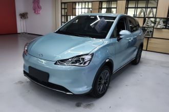 哪吒汽车 哪吒V 2022款 潮 400 Lite