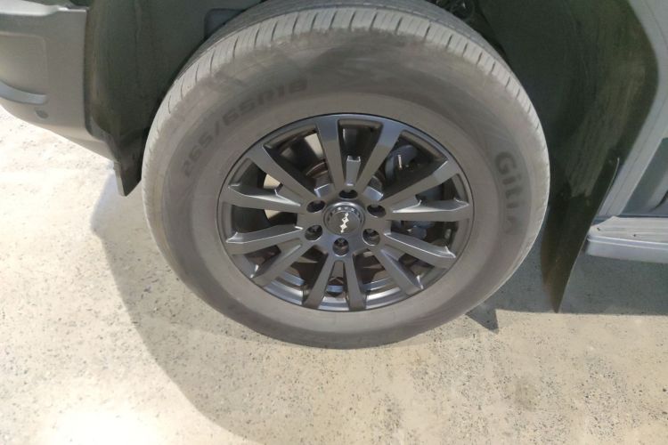 方程豹 豹5 2023款 探索版车身外观6007