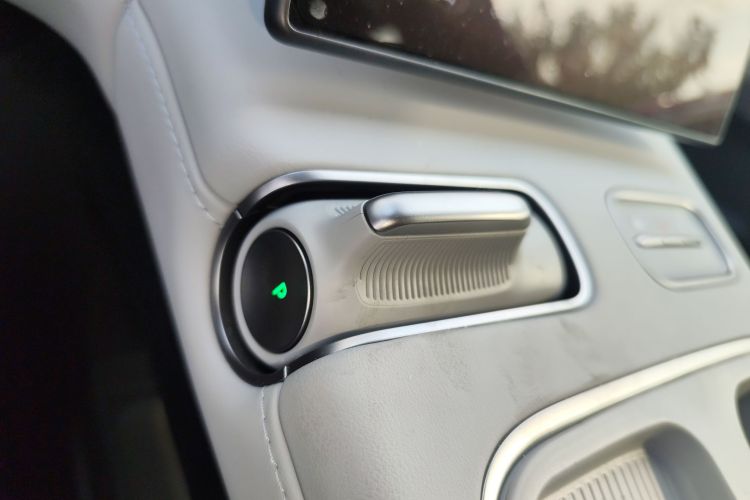 蔚来ES6 2023款 75kWh局部细节18