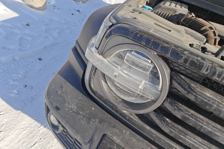 坦克300 2021款 越野版 2.0T 征服者车身外观8