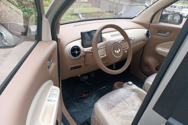 五菱汽车 宏光MINIEV 2025款 四门版 进阶款中控内饰20