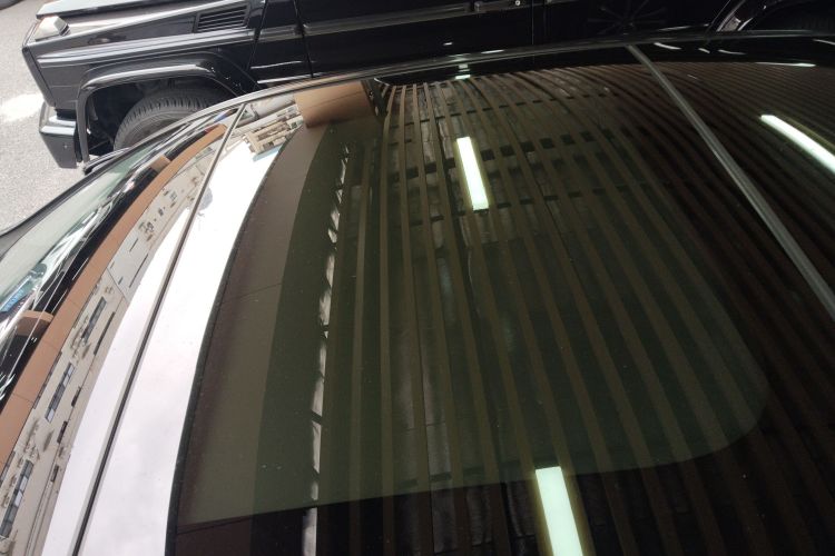 奔驰E级新能源 2022款 改款 E 350 e L 插电式混合动力运动轿车局部细节57