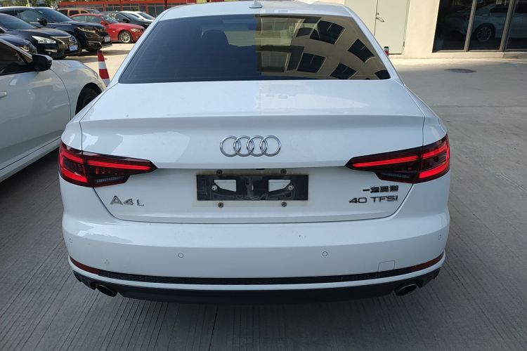奥迪A4L 2018款 30周年年型 40 TFSI 时尚型车身外观6004
