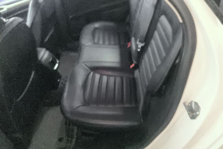 福特 蒙迪欧 2018款 EcoBoost 180 时尚型中控内饰21